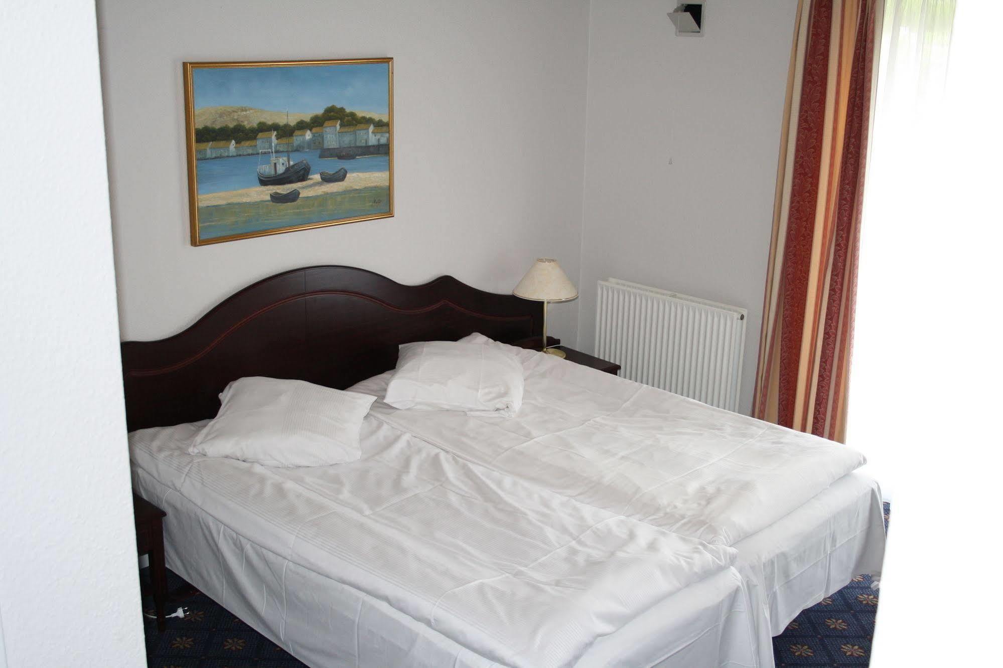 Hotel Sogarden Brørup מראה חיצוני תמונה